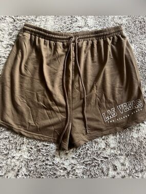 Brown athletic sweat pull on drawstring shorts women’s size L NWOT